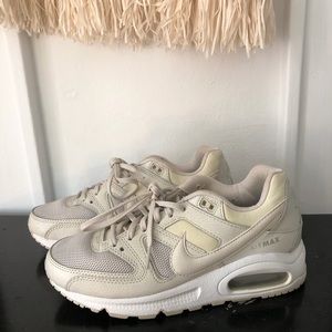 Nike Air Max W7